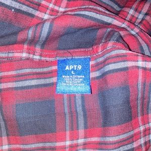 Large Apartment 9 red flannel, soft :)